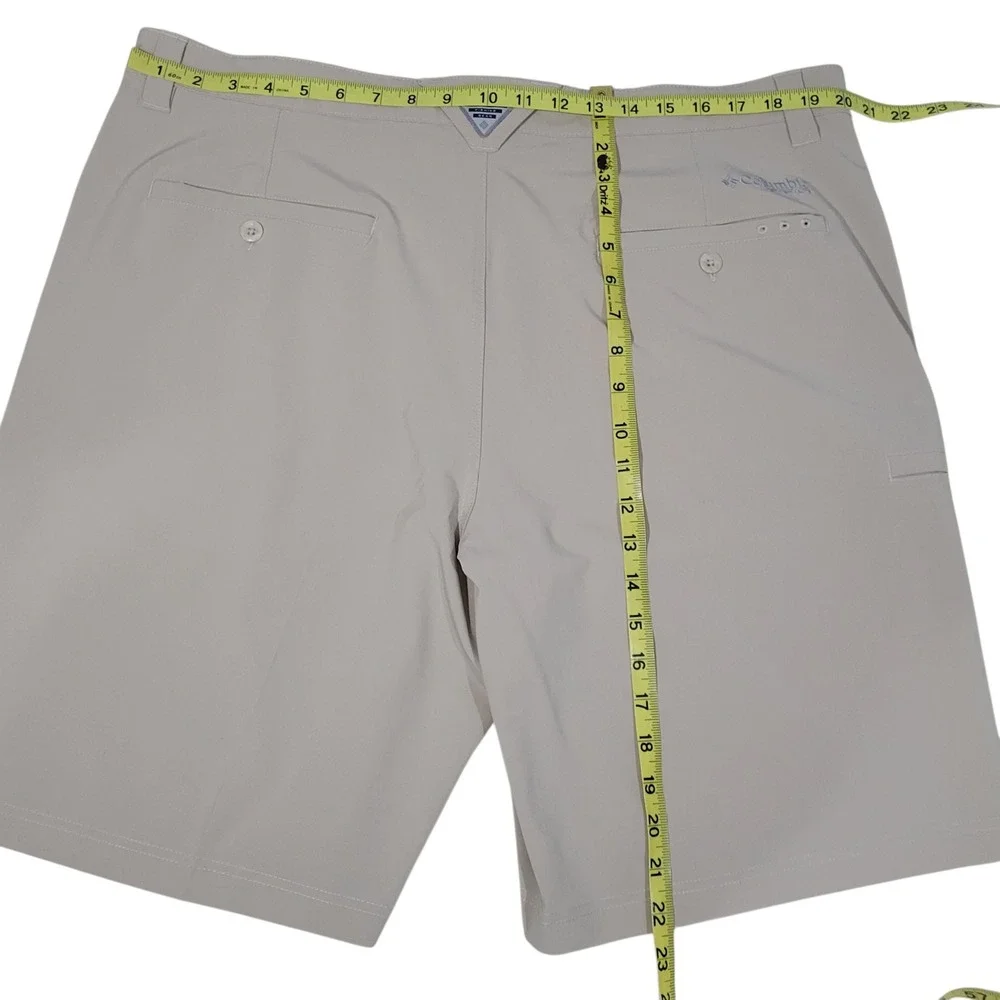 Columbia PFG Shorts Men Size 40 Tan Performance Fishing Gear Stretch Lightweight